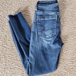 American Eagle Hi Rise Jegging Crop